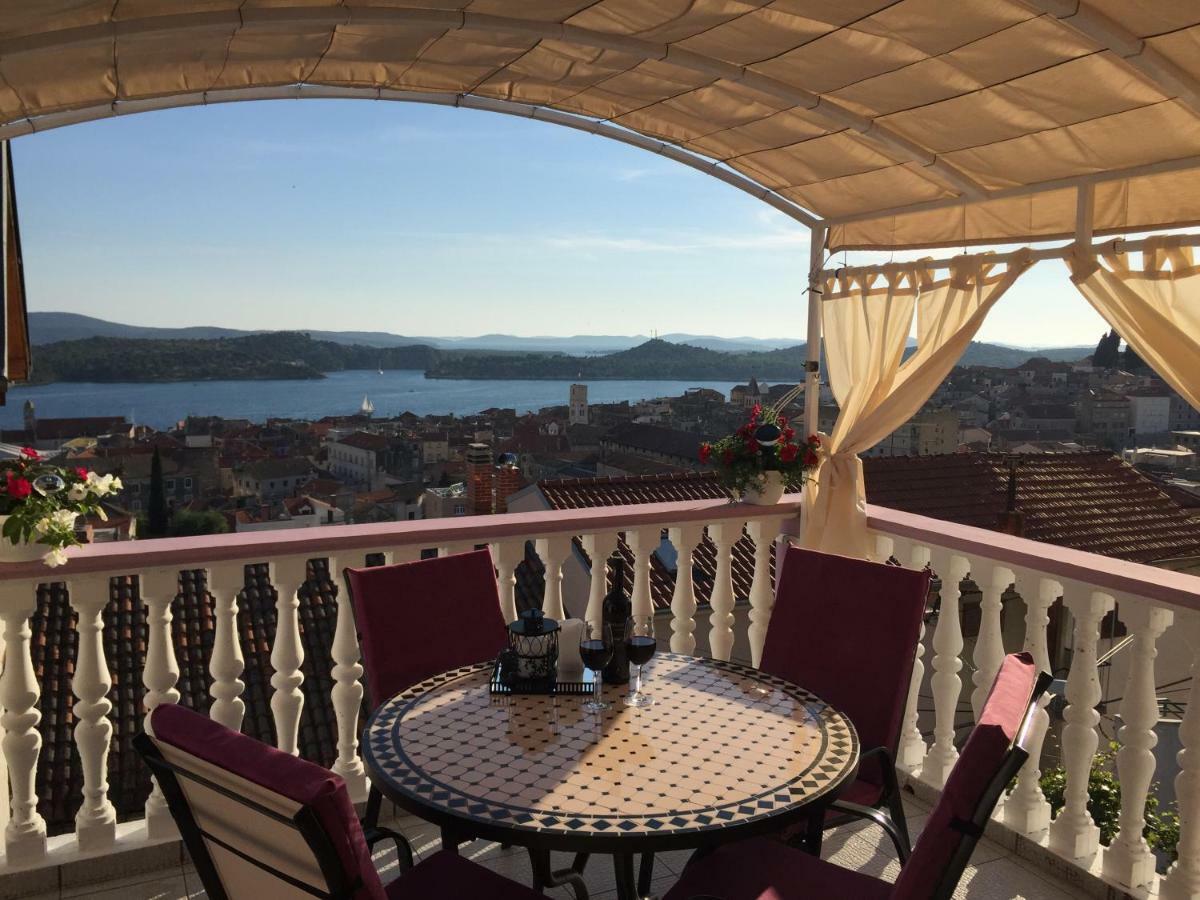 Apartment Lorena Šibenik Exterior foto